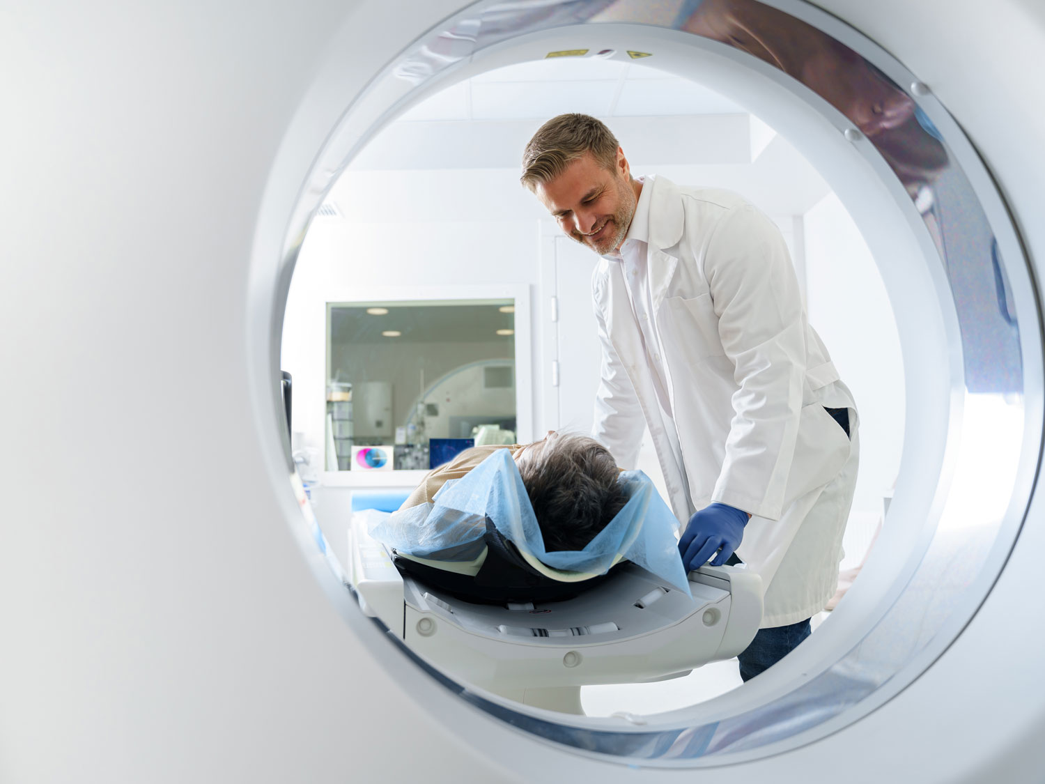 doctor-and-female-patient-in-the-room-of-computed-2023-11-27-05-06-20-utc